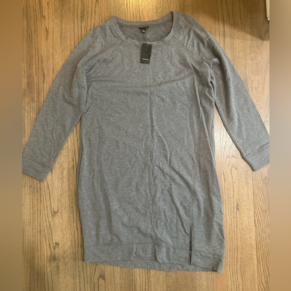 NEW Torrid Long Sleeve Asymetrical Sweatshirt Dress-Size 1 (14-16)-Gray